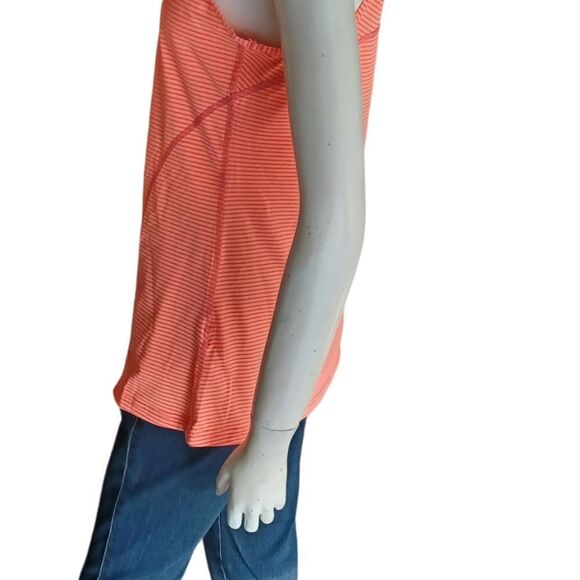 6257....Kirkland Signature Tank Top Size Small - Picture 5 of 7